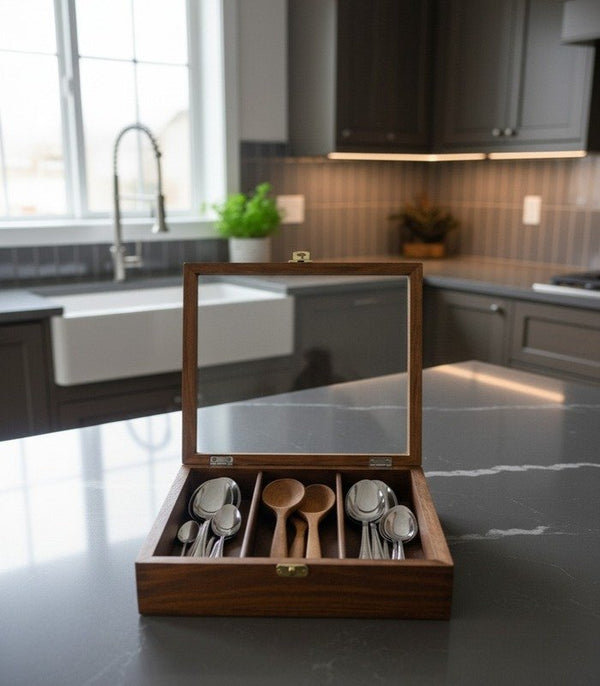 Spoon Box