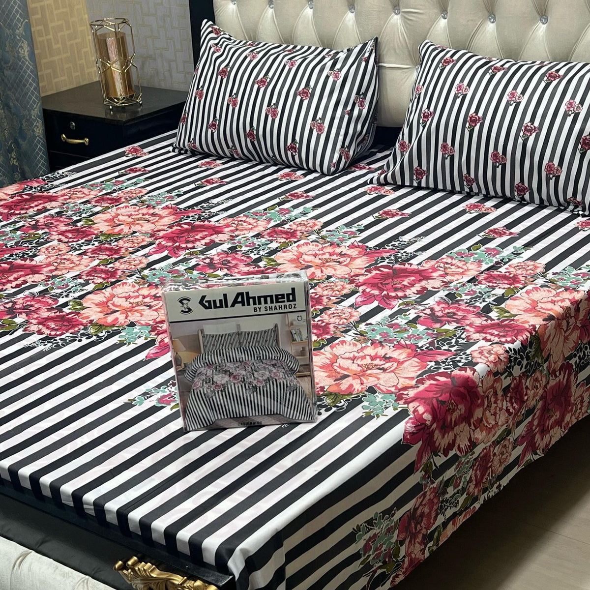 Gift Pack Bedsheet*Gul Ahmad Most Demanding Collection Cotton Mix Bedsheets Full Printed 3pc 1 Sheet 2 Pillow Covers Fabric = Cotton Mix Size = King Size 92/94